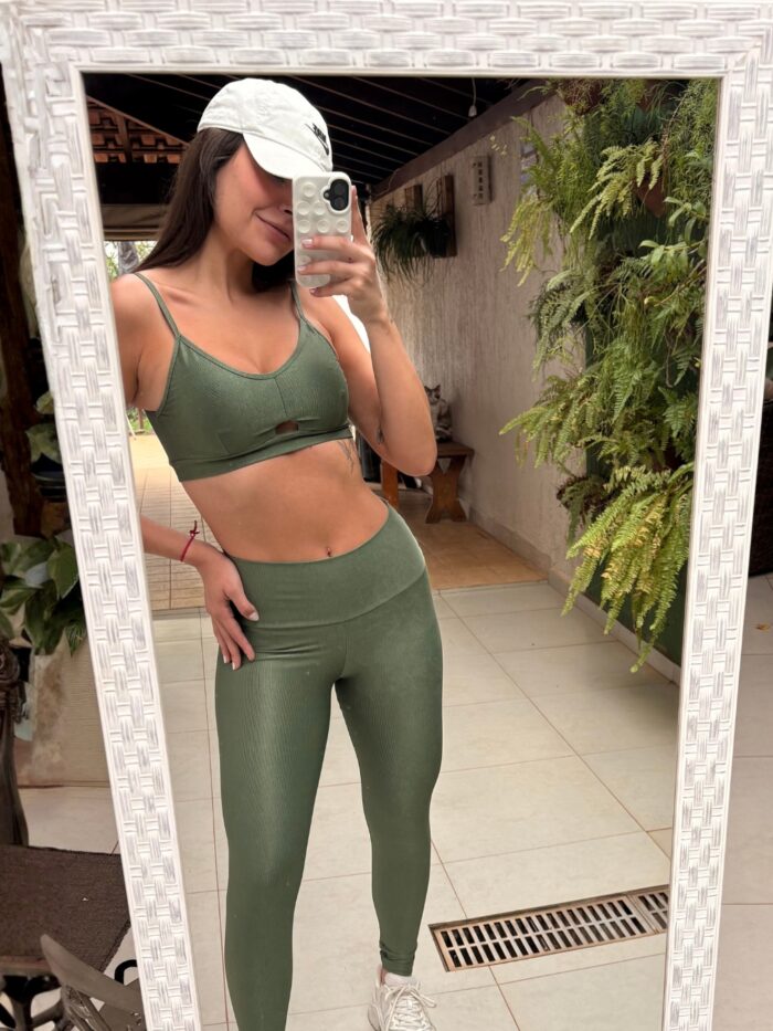 CONJUNTO ECLIPSE LEGGING AVOCADO